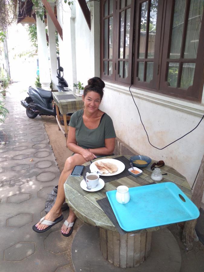 Bluray Beach Apartment Negombo Bagian luar foto