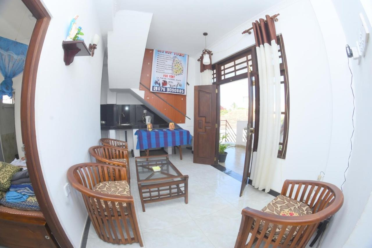 Bluray Beach Apartment Negombo Bagian luar foto