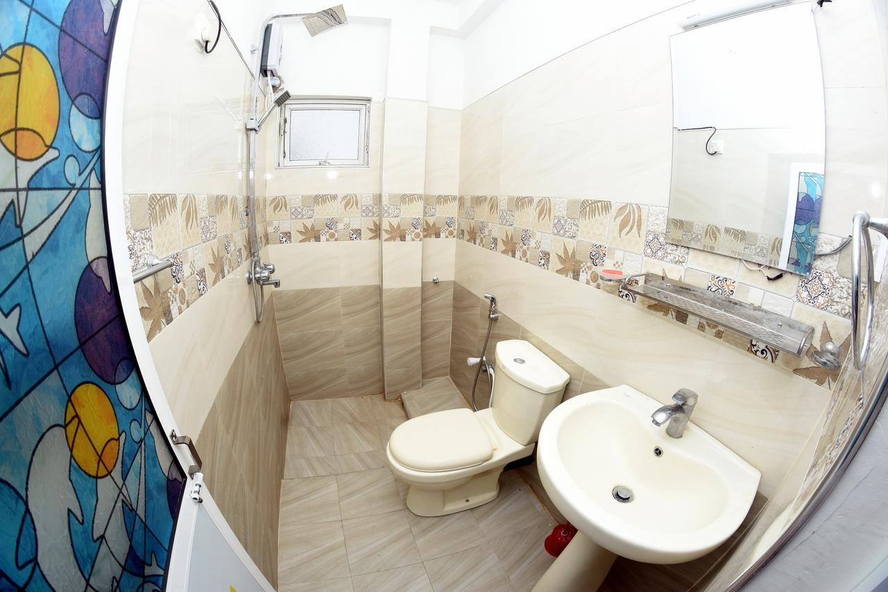 Bluray Beach Apartment Negombo Bagian luar foto
